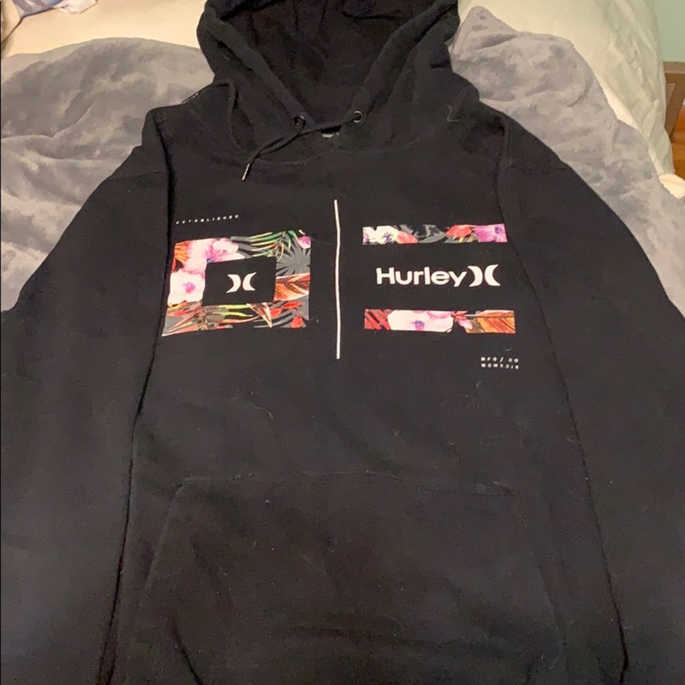 Hurley sweatshirt